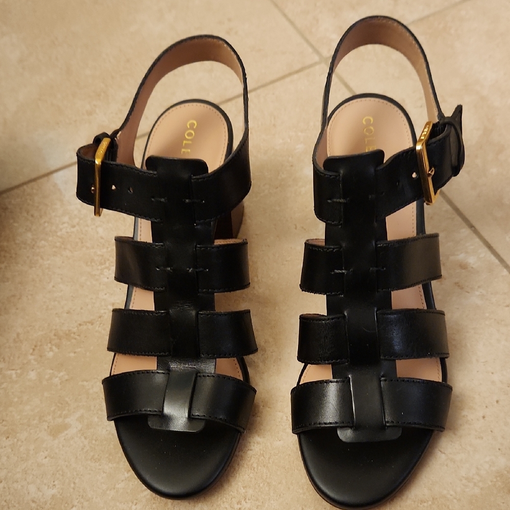 Cole Haan Black Strappy Josie Fisherman Style Sandals 2  3/4 Inch heel.